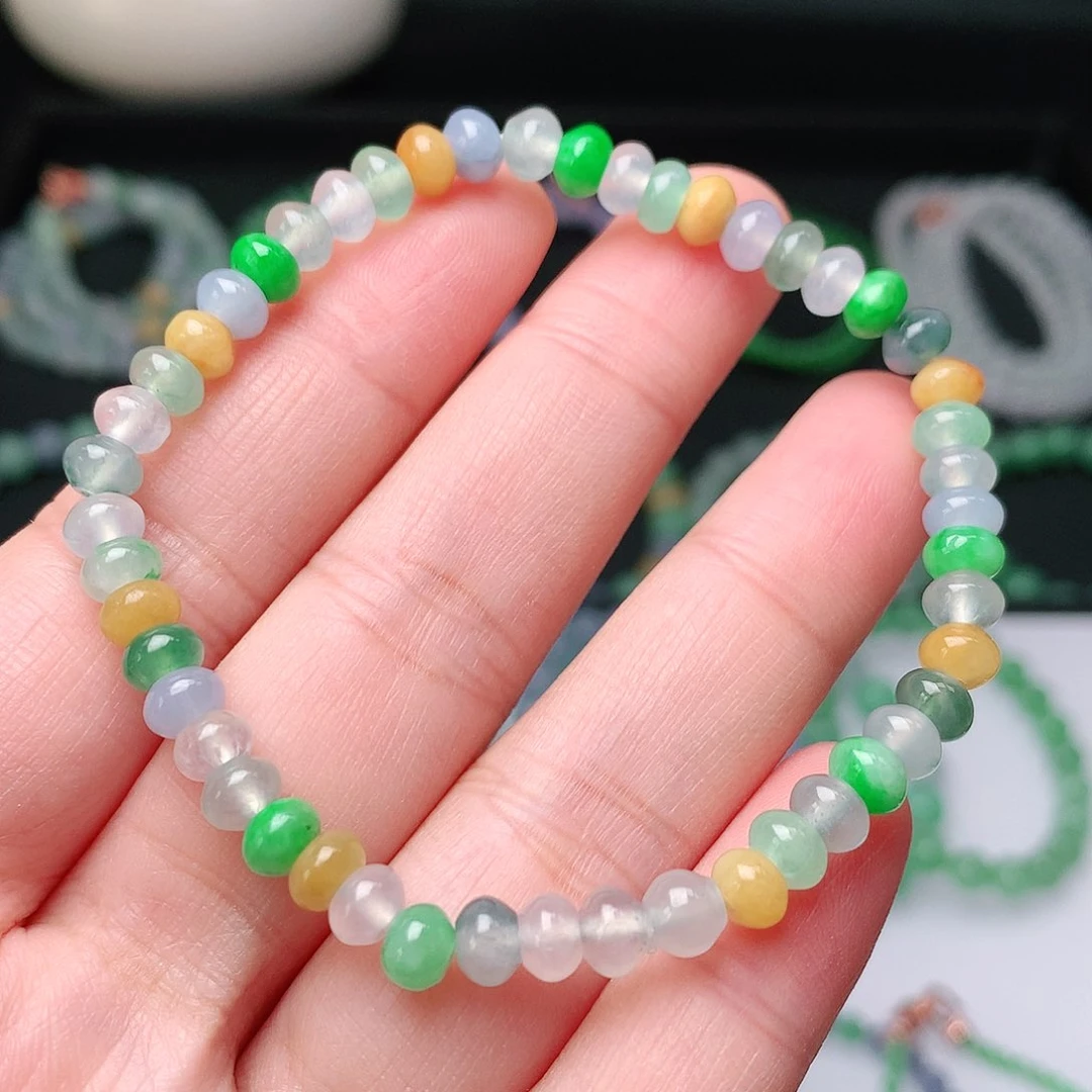 翡翠手链未镶嵌翡翠