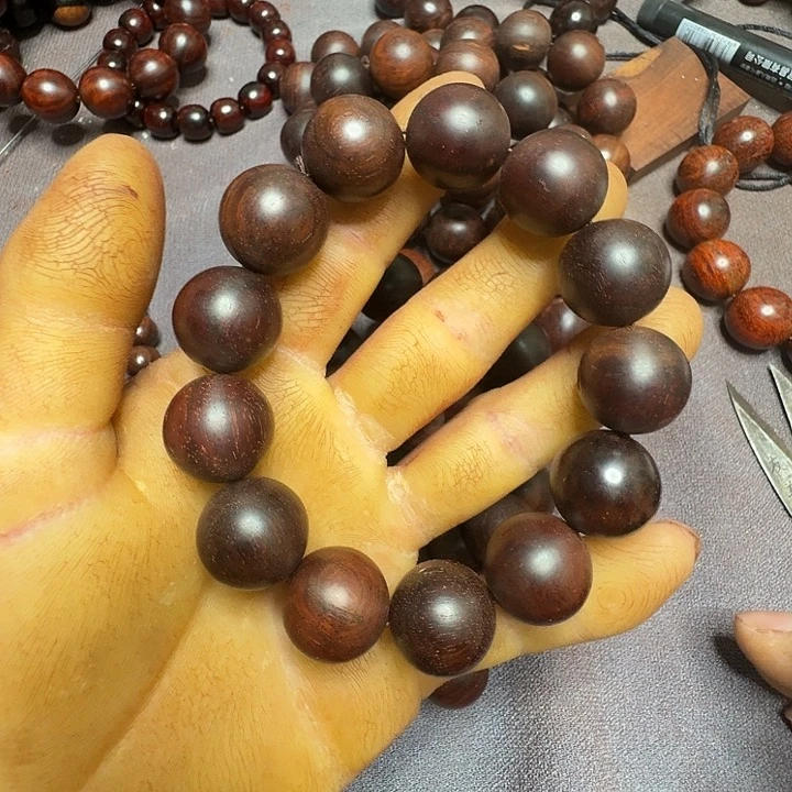 明***ᥭ檀香紫檀（小叶紫檀）1.8/13散珠瑕疵福利不退不换无科技