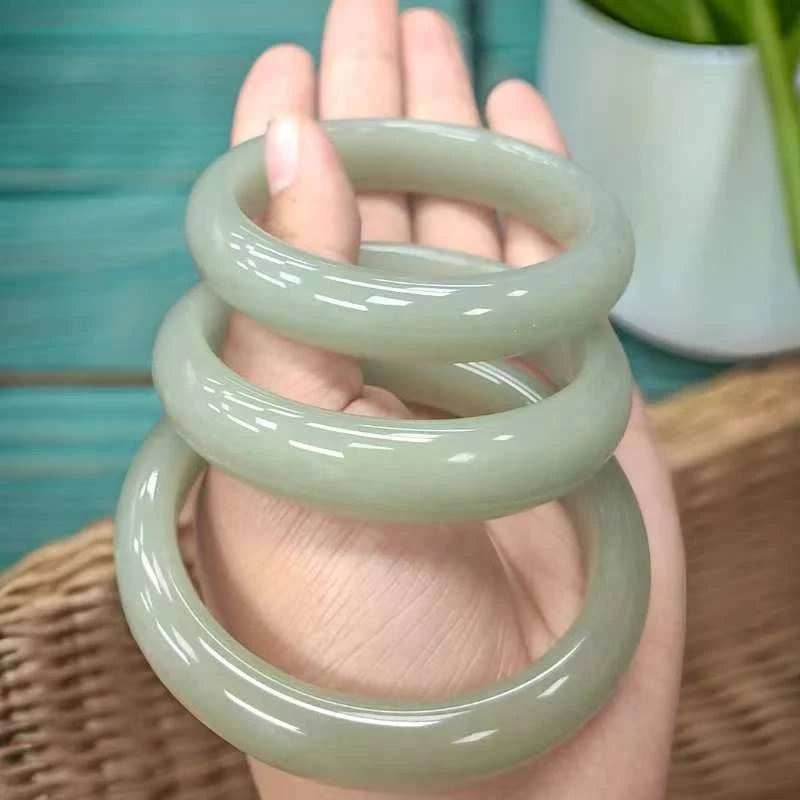 老板娘晶晶--SZ9867--阳光玫瑰正宽手镯多样性发一