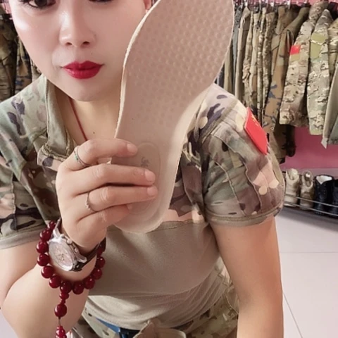 绒面哈哈哈哈哈丽丽丽丽路突突突突