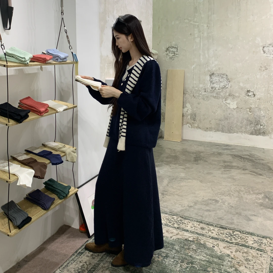 慵懒自洽～韩系复古设计感假两件上衣百搭披肩长款半身裙三件套