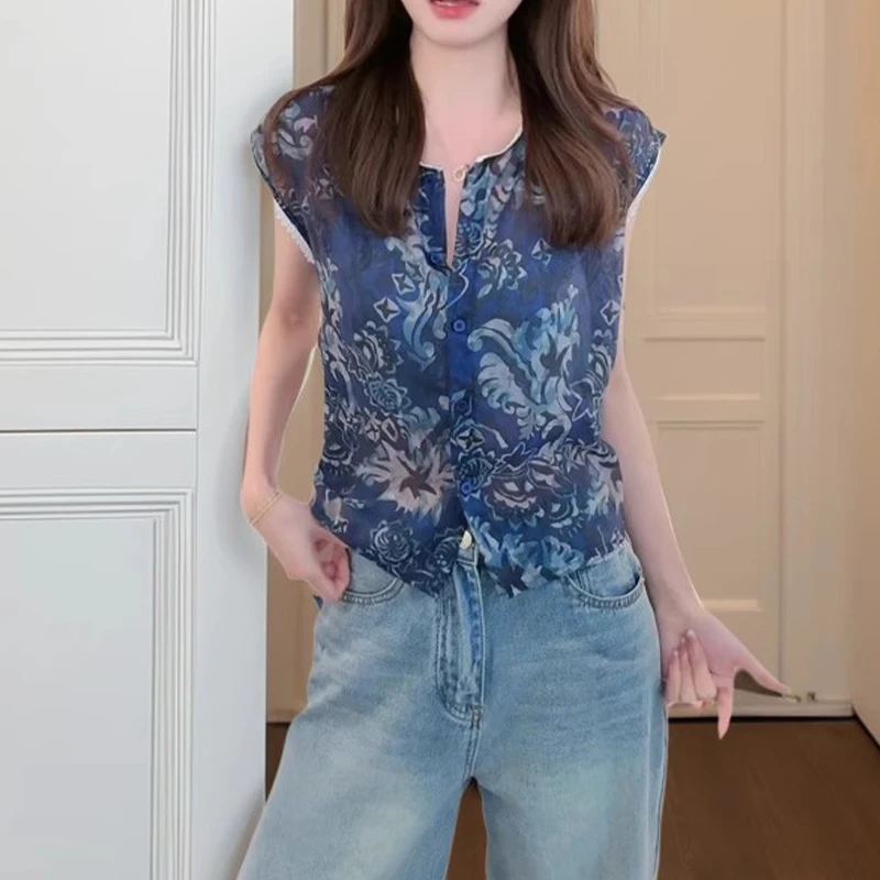 洋气小众时尚设计感蕾丝拼接碎花无袖上衣LK2503882