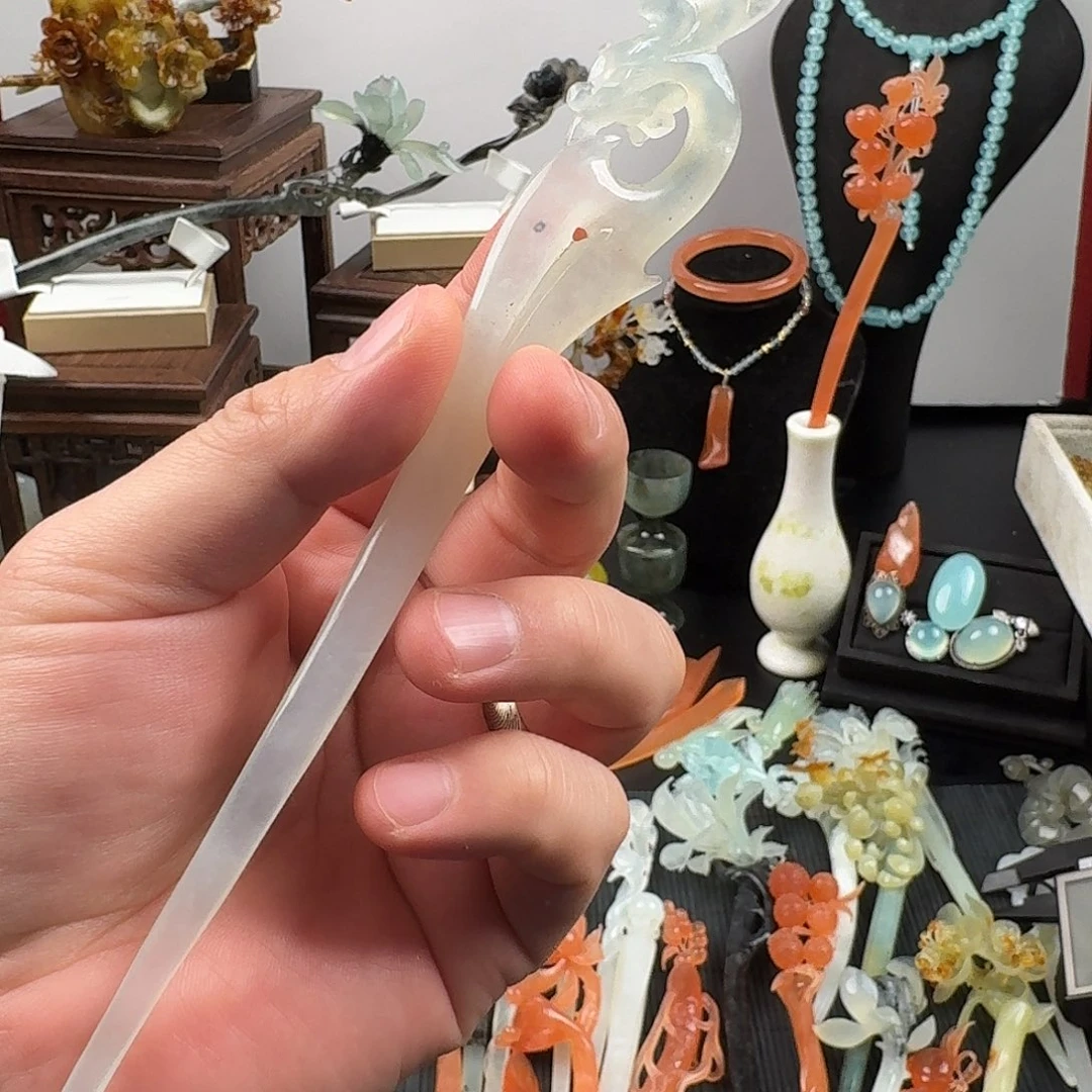 蛇纹石玉未镶嵌发饰