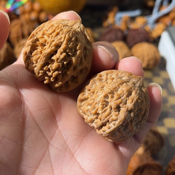 文玩核桃吊坠满天星