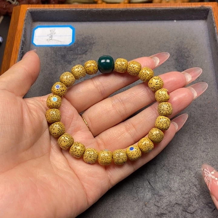 星月菩提吊坠菩提