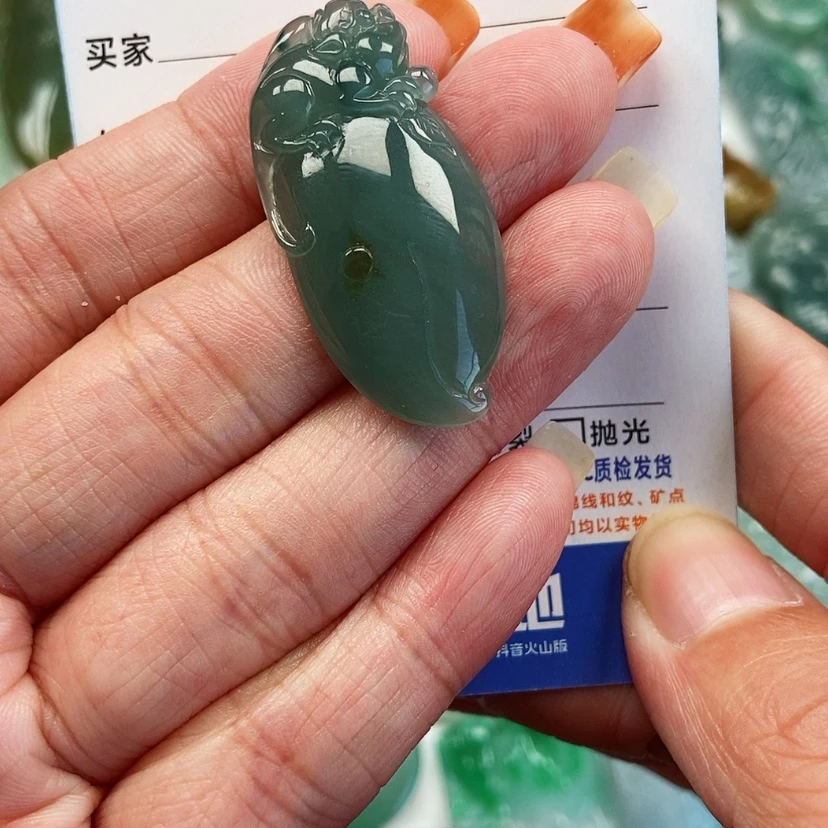 【闪购商品】翡翠颈饰未镶嵌貔貅福瓜