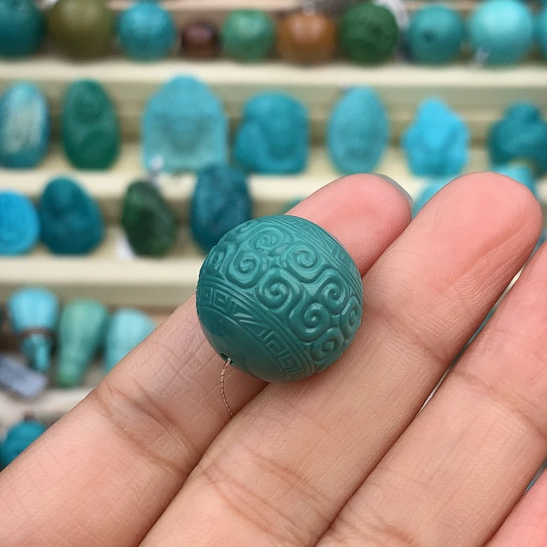 绿松石未镶嵌珠宝奇石18