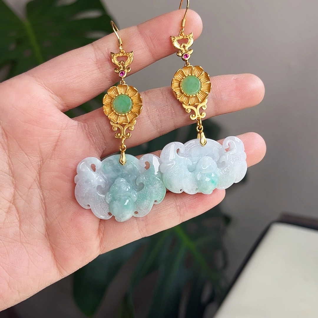 【闪购商品】翡翠耳饰未镶嵌  蝠在眼钱