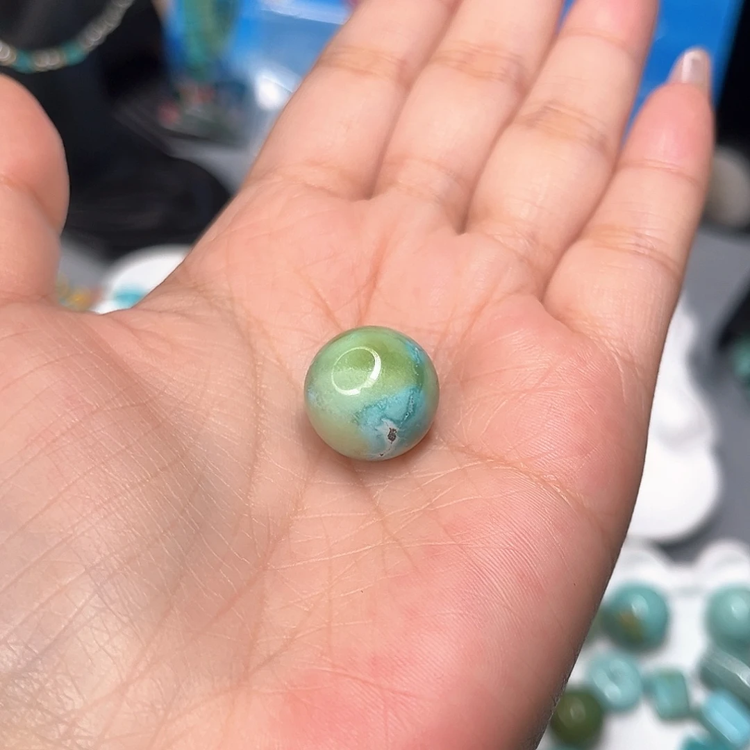 绿松石未镶嵌珠宝半成品