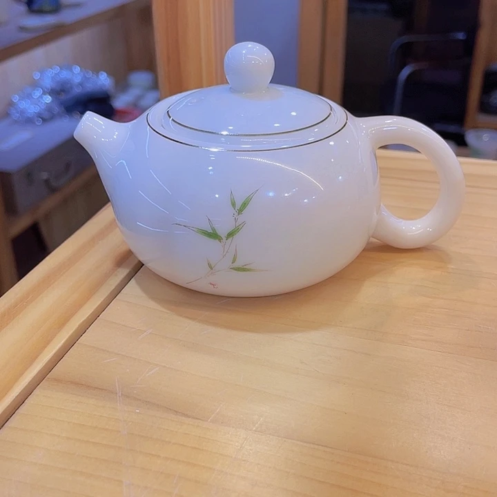 高端的产品和服务是我们的追求
