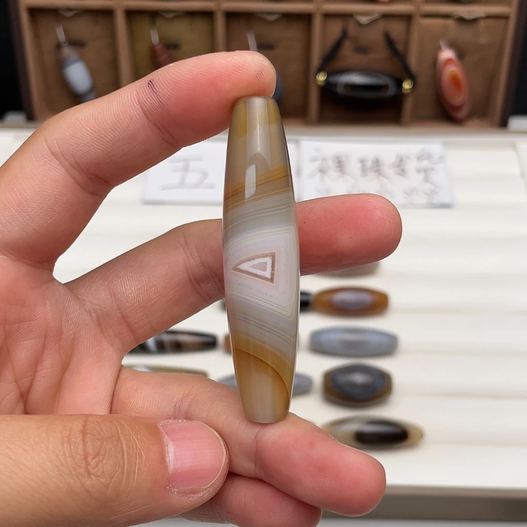 玛瑙/玉髓颈饰未镶嵌好****蛙