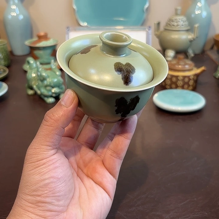 瓷片龙泉青瓷福利青瓷