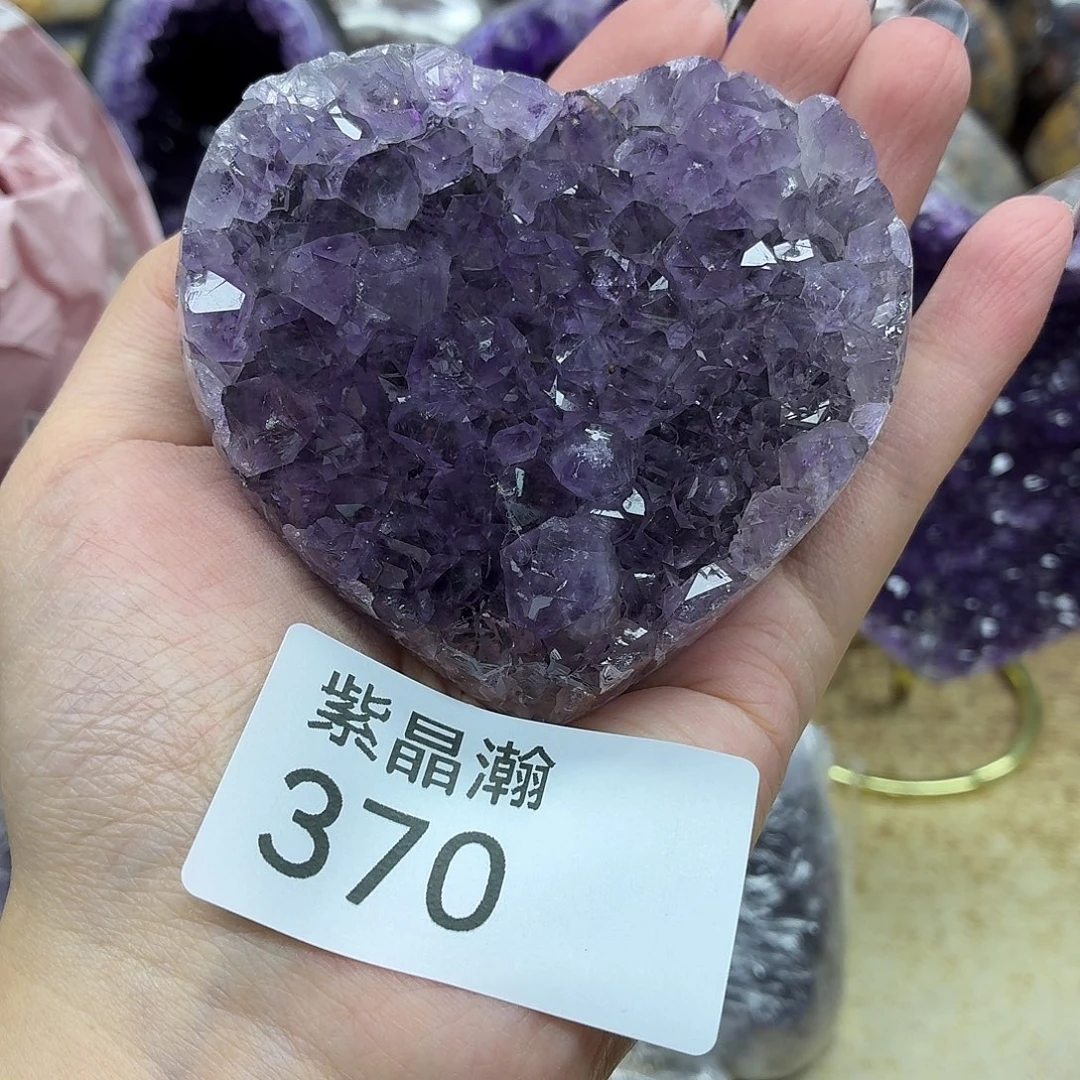 未镶嵌水晶大型摆件（非配饰）