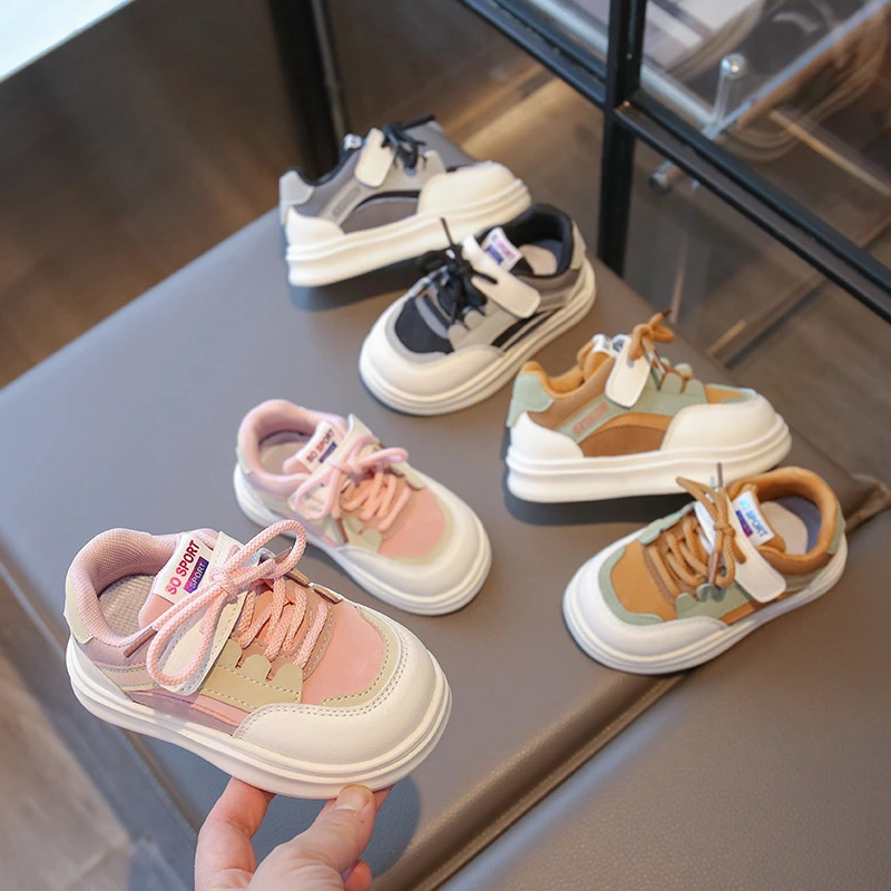 运动鞋女童2025春秋新款幼儿园室内鞋男孩宝宝学生休闲板鞋软