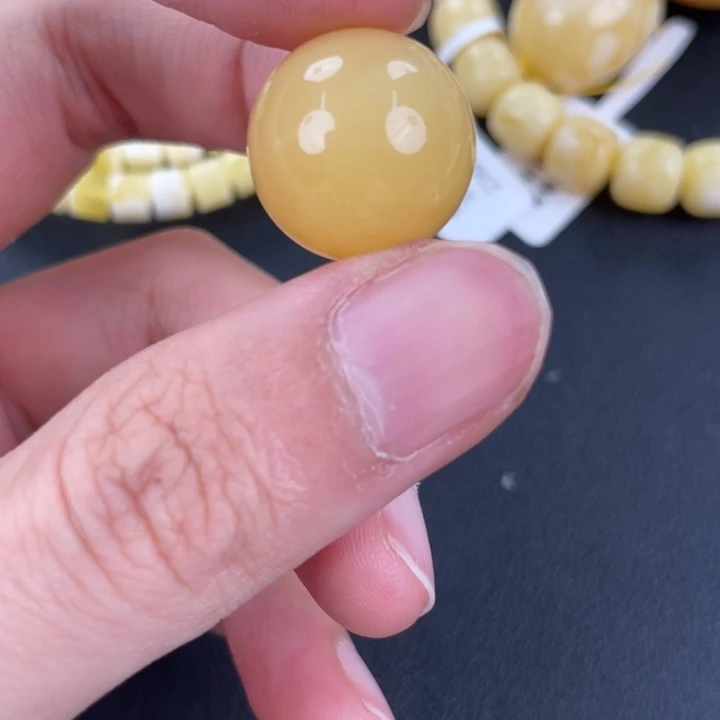 琥珀裸石未镶嵌天然27