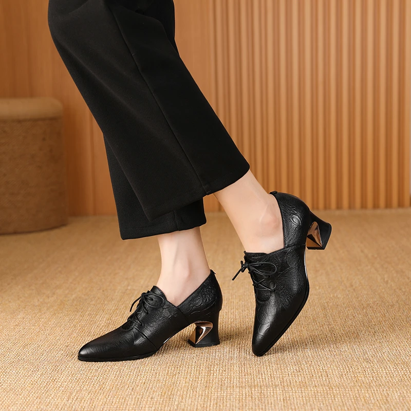 1553-9新款秋季系带单鞋深口高跟舒适不闷脚妈妈女鞋英伦风一脚蹬