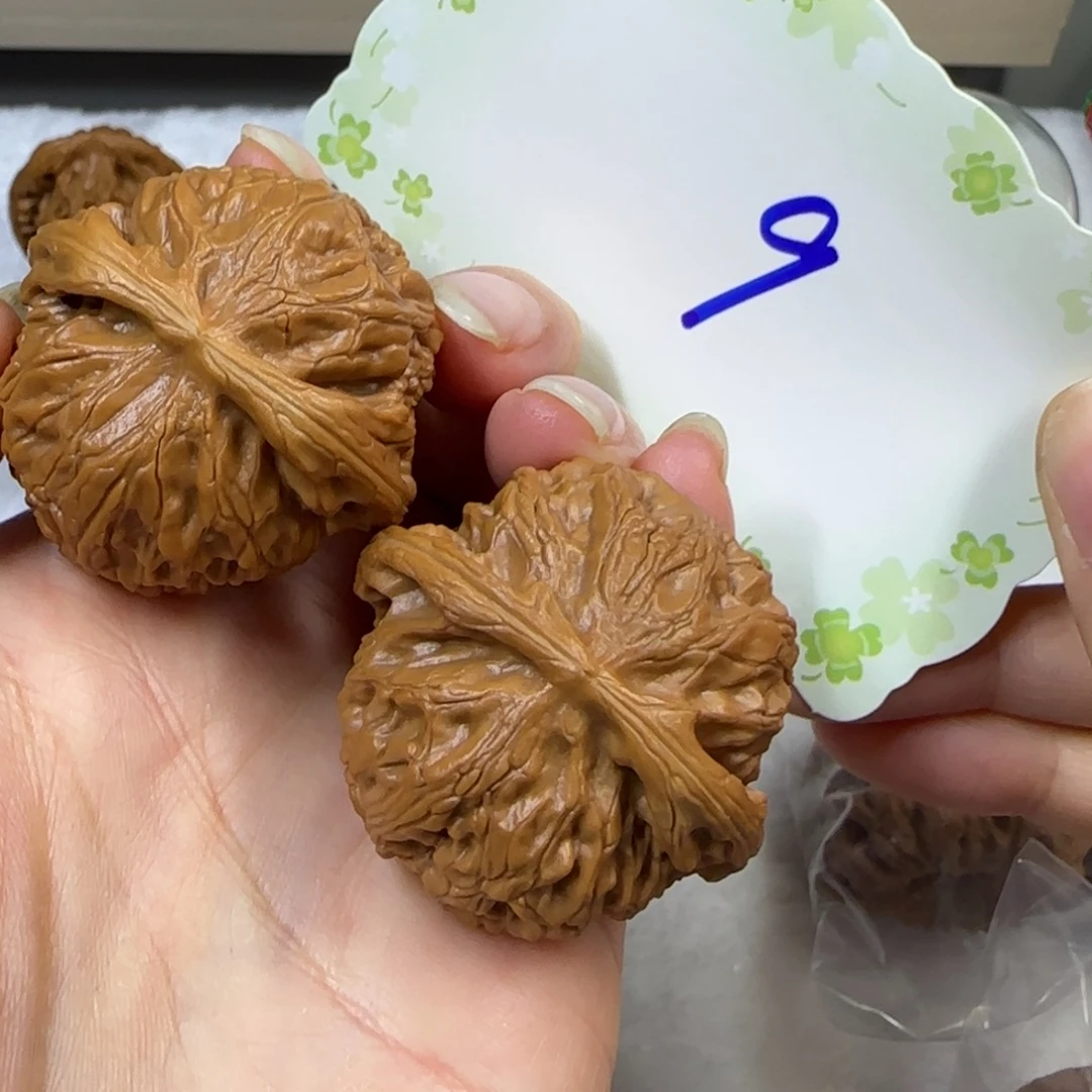 文玩核桃吊坠9号宫灯4.0