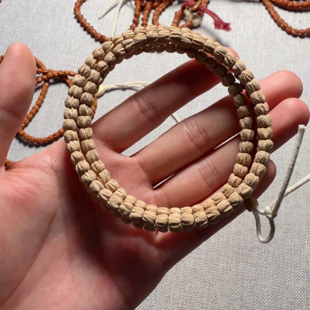 【闪购商品】柏香籽/百香籽吊坠