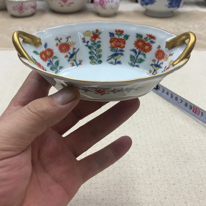 瓷片这些天然物质