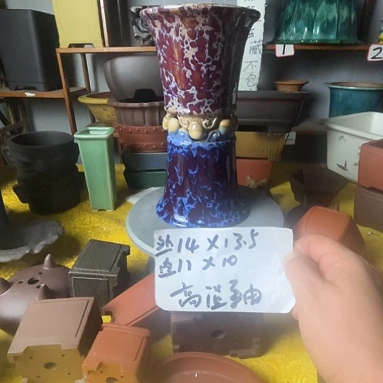 宜兴紫砂花盆二个