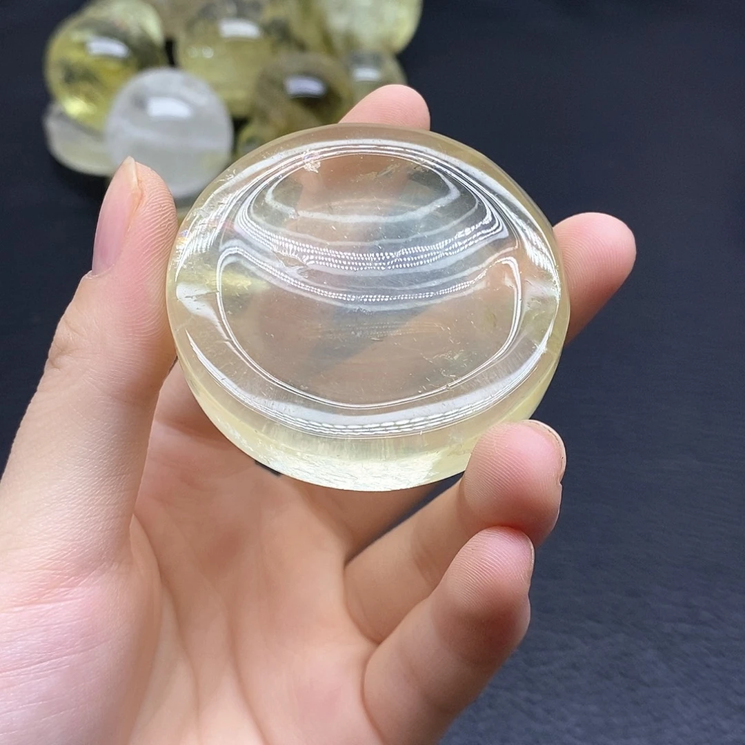 未镶嵌珠宝半成品水晶84水晶石