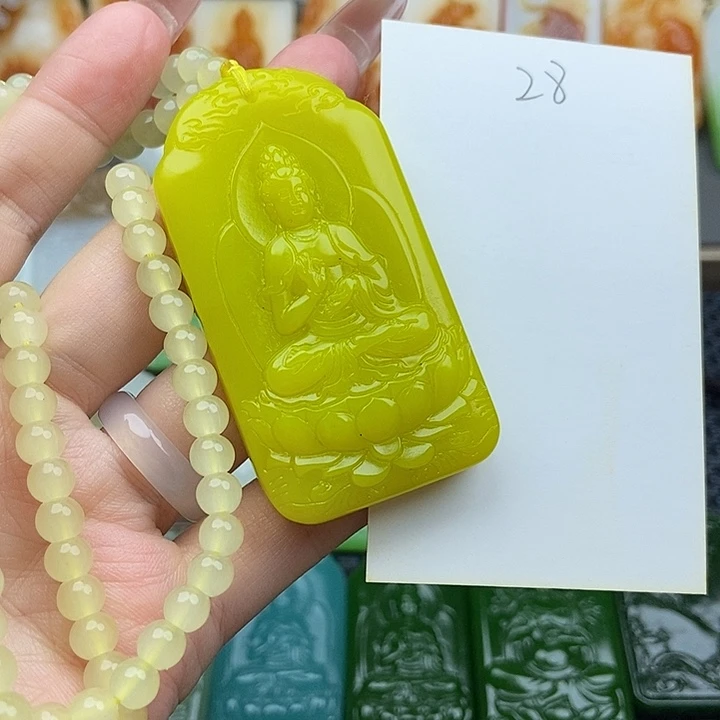 颈饰未镶嵌和田玉