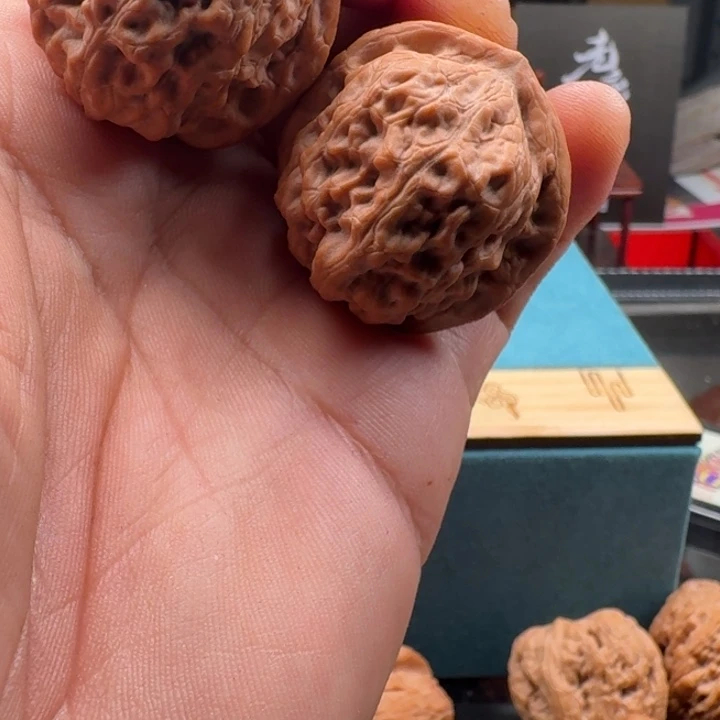 文玩核桃吊坠京东野生小白龙