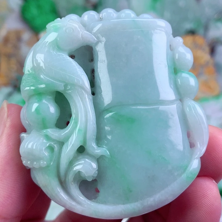 翡翠未镶嵌吊坠(不含链)