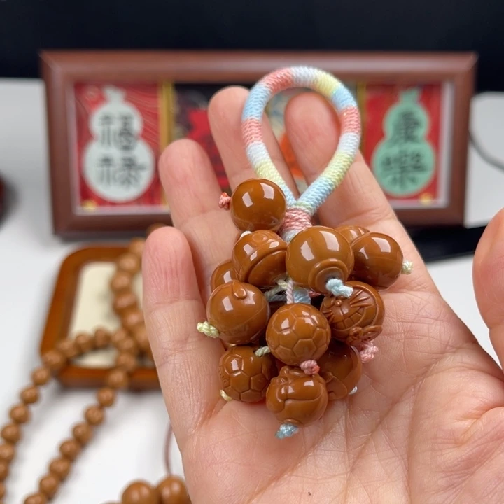 一***绵猴头核桃吊坠多啦葡萄串