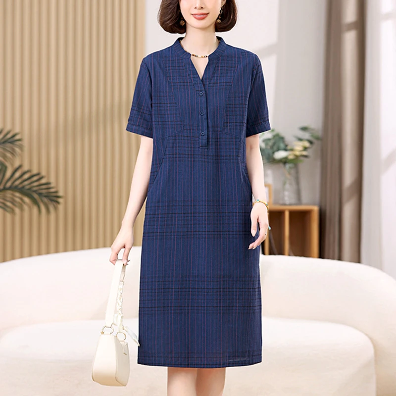 5530新款格纹连衣裙夏季短袖2025休闲A字裙中年妈妈V领中长款裙子