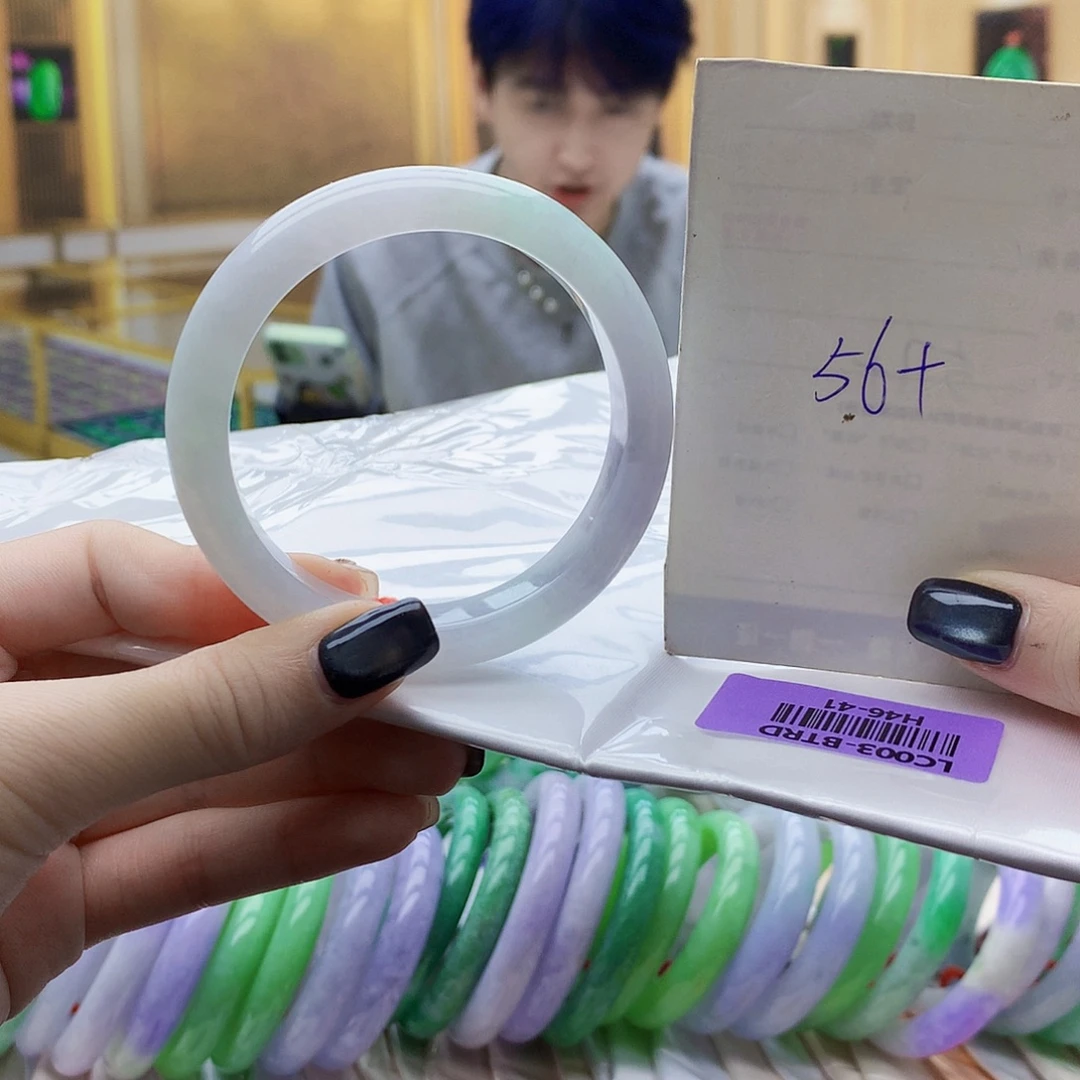 翡翠未镶嵌手镯hujj