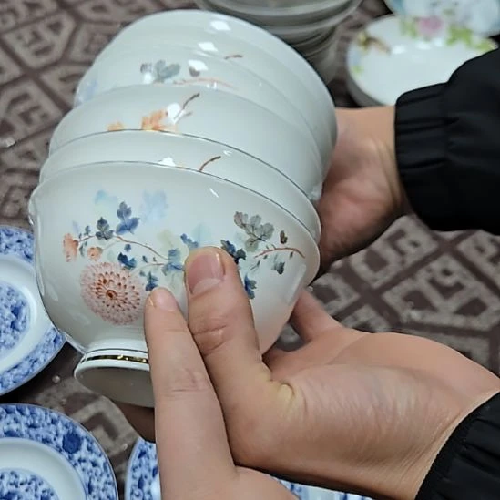 瓷片微瑕4.5寸6个花神米饭碗6666