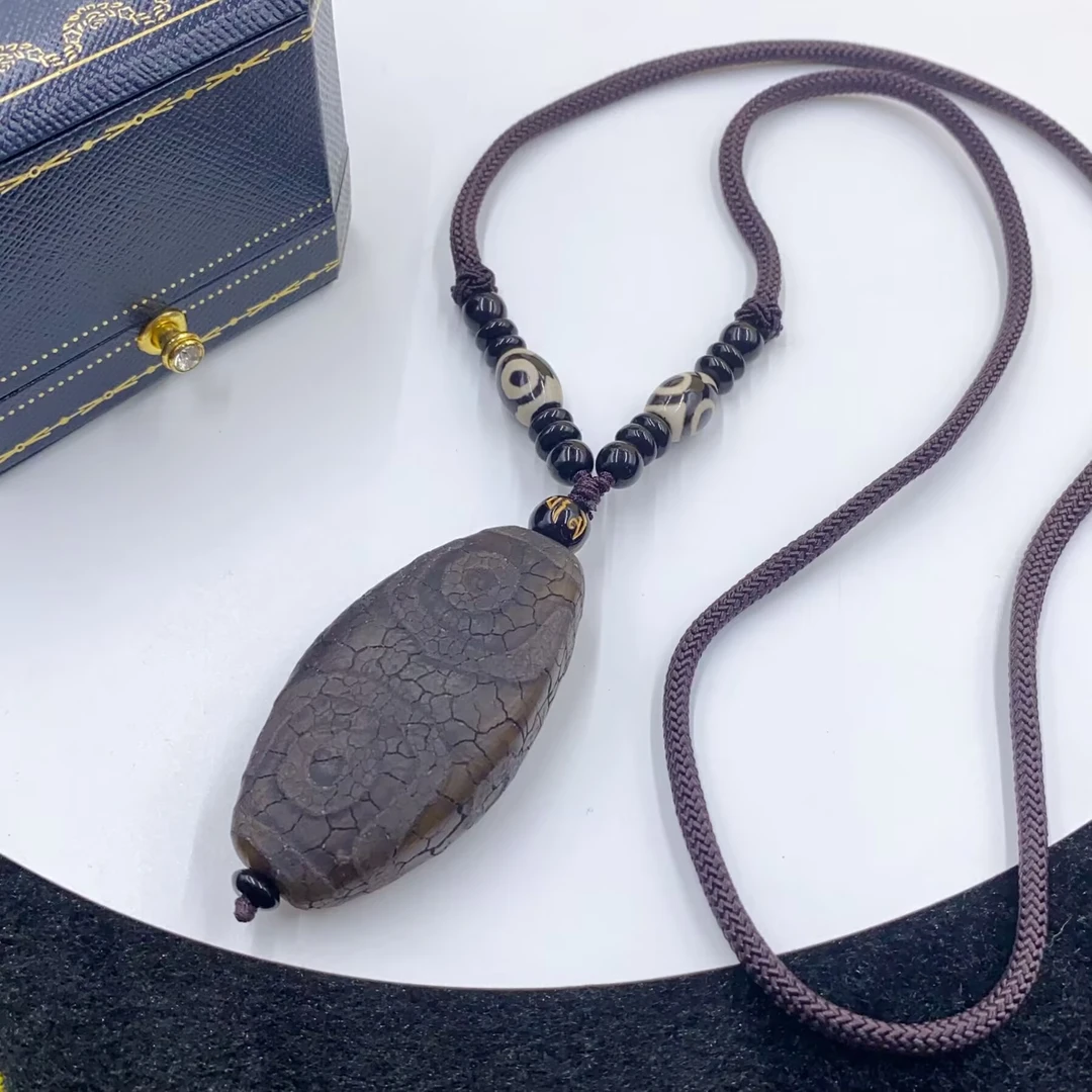 吊坠 4695 灰色吊坠带绳多样性发货