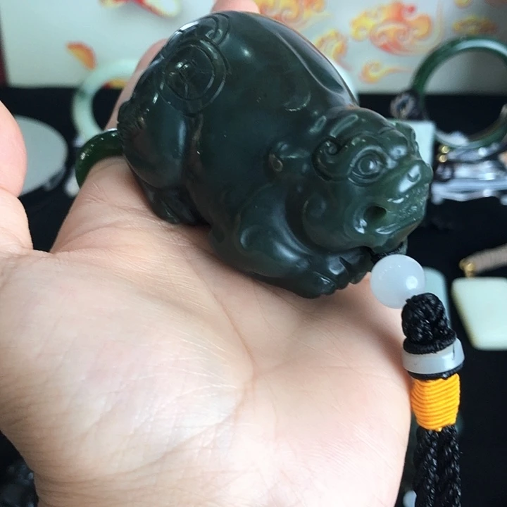 和田玉未镶嵌把件夏****』和田玉青玉貔貅