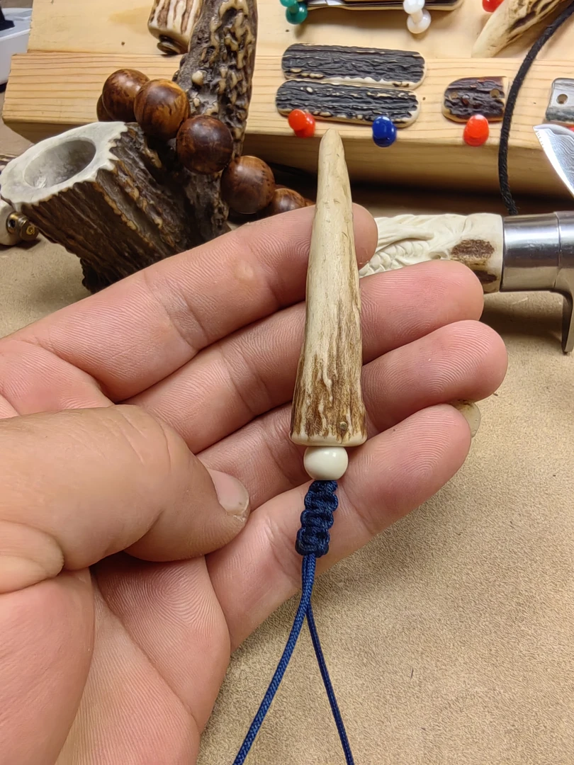 四川鹿角尖手把件也可做吊坠