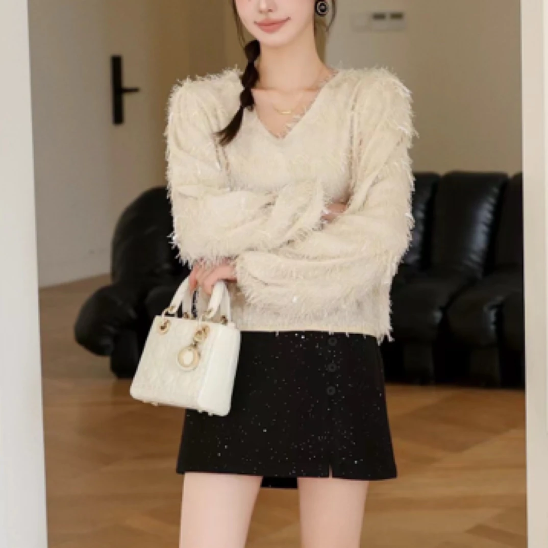 流苏亮片V领宽松上衣法式羽毛设计洋气减龄衬衫