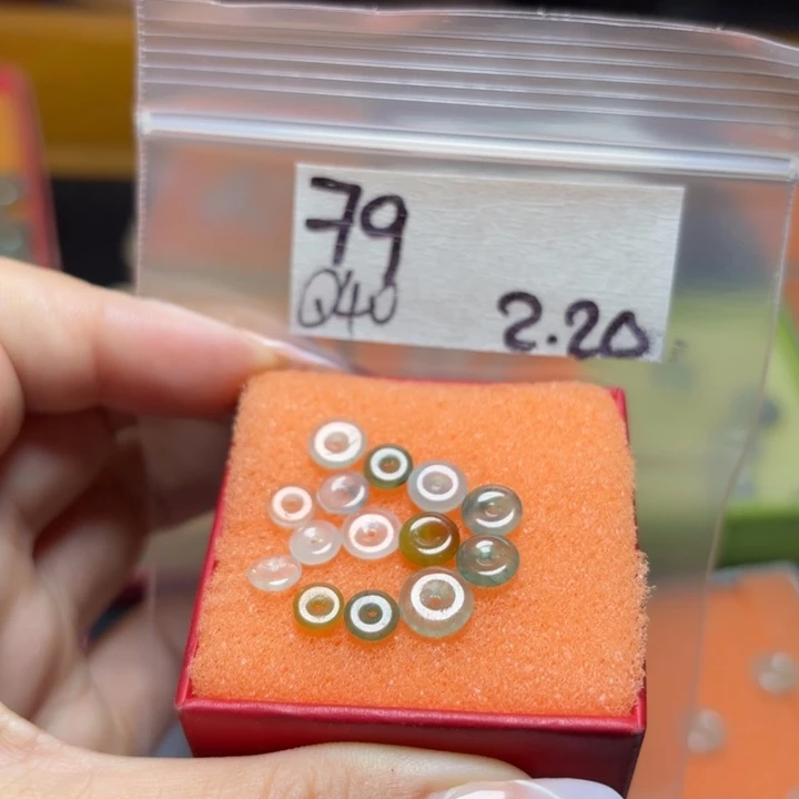 定制翡翠未镶嵌不