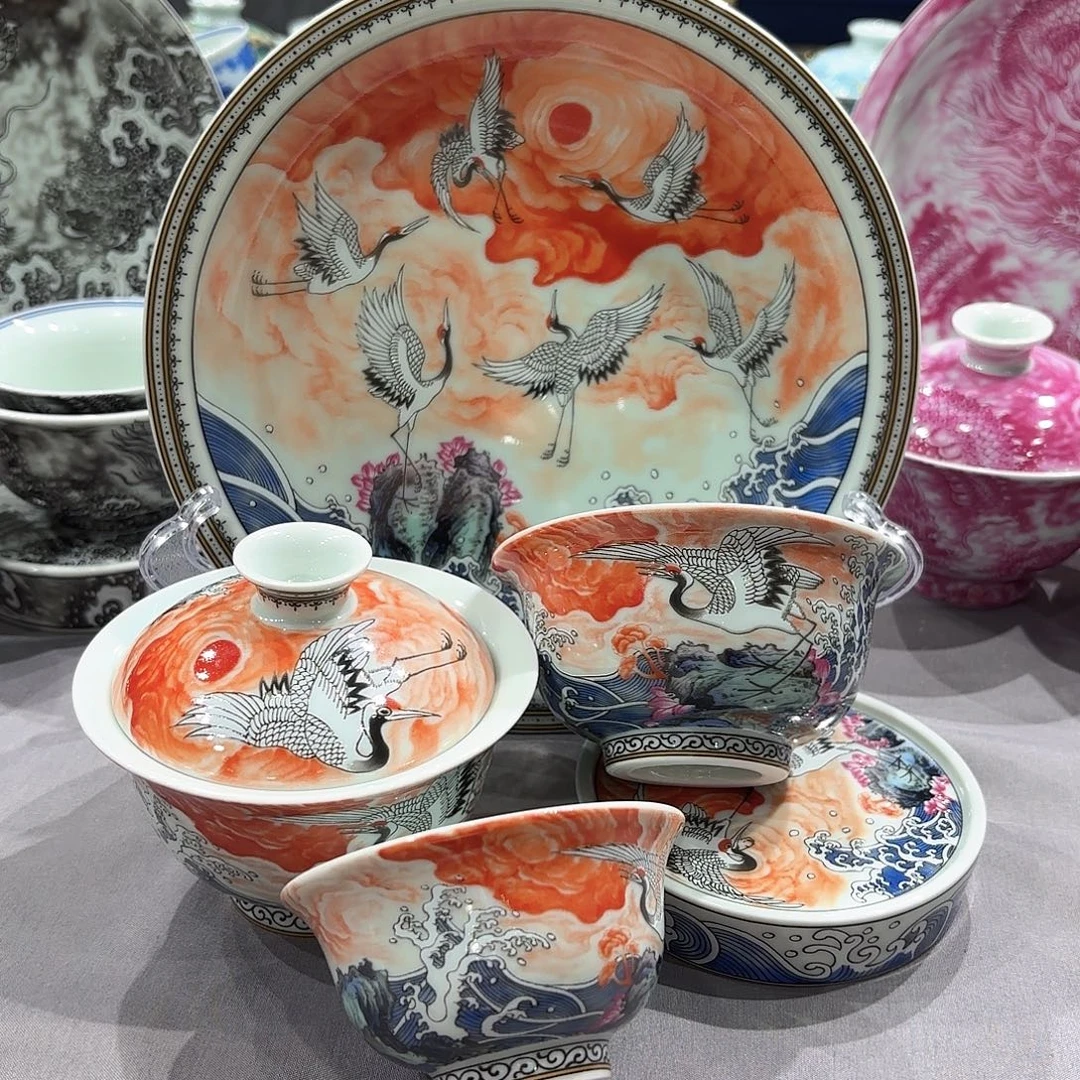 瓷片景德镇瓷器精品陈列