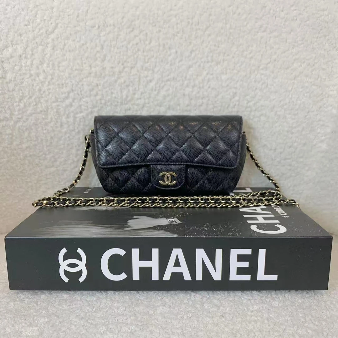 99新 Chanel/香奈儿 壹臻/黑金鱼子酱牛眼镜包 30开26839113