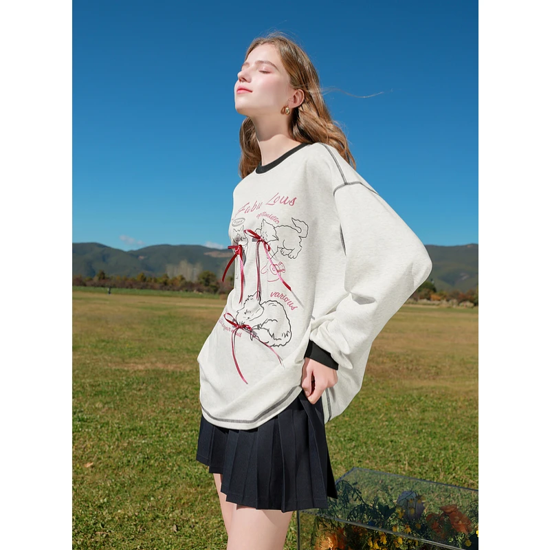 三彩2025春季新款线条小猫蝴蝶结卫衣圆领套头宽松慵懒M