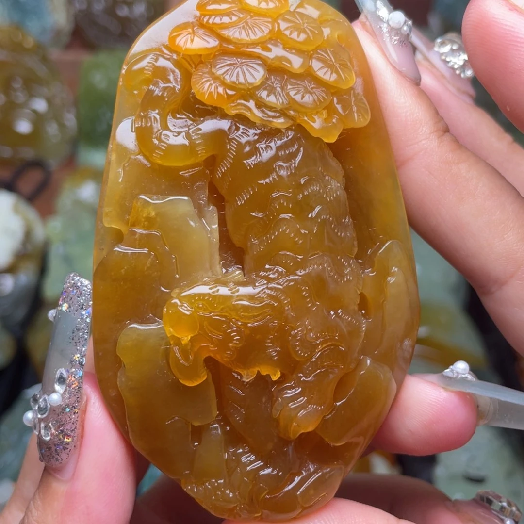 康***旭蛇纹石玉未镶嵌颈饰