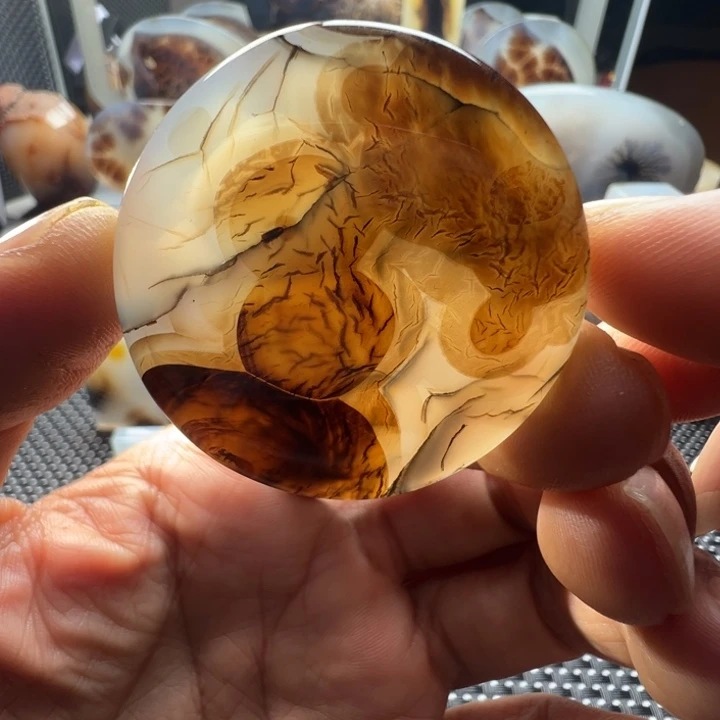 未镶嵌玛瑙/玉髓珠宝奇石