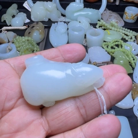 吊坠(不含链)未镶嵌和田玉