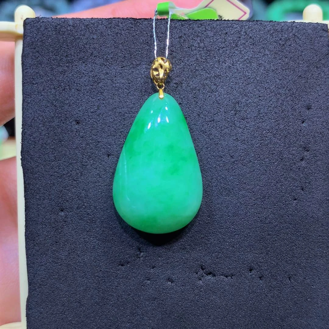 翡翠18K金镶嵌手链翡翠