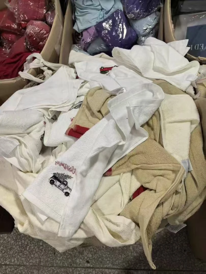 《兵哥外贸》3楼30x45以上杂款全棉小毛巾 发6张 不挑款 瑕疵