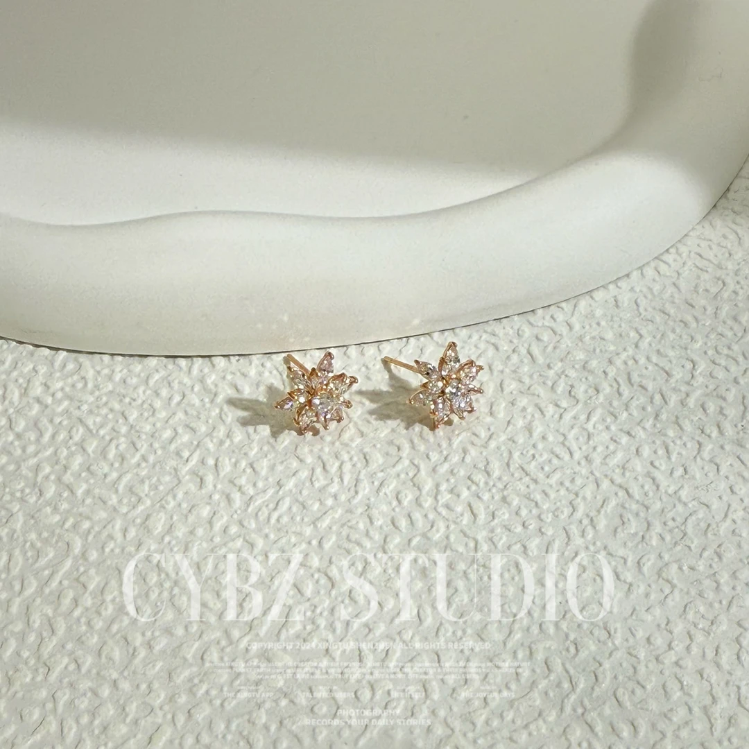 925银合成锆石耳饰 S925银｜初雪｜时尚简约耳钉ins温柔网红新潮