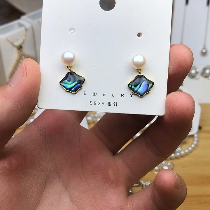 银S925镶嵌淡水珍珠耳饰
