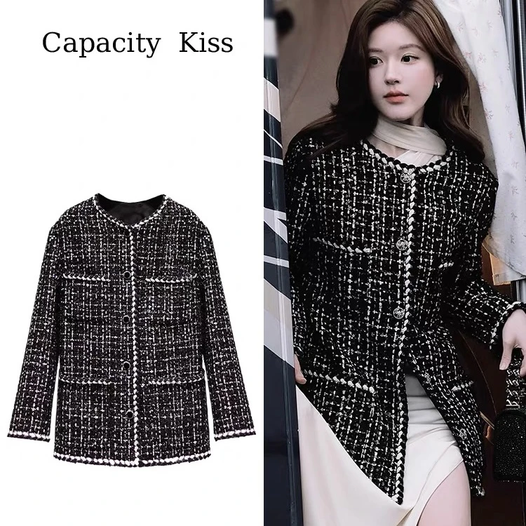 2025秋冬新款赵露思许妍同款黑色法式复古格子小香风白鸭绒外套