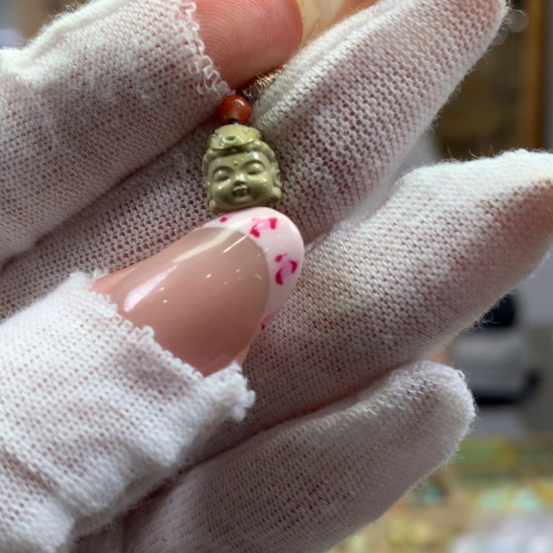 绿松石未镶嵌挂件