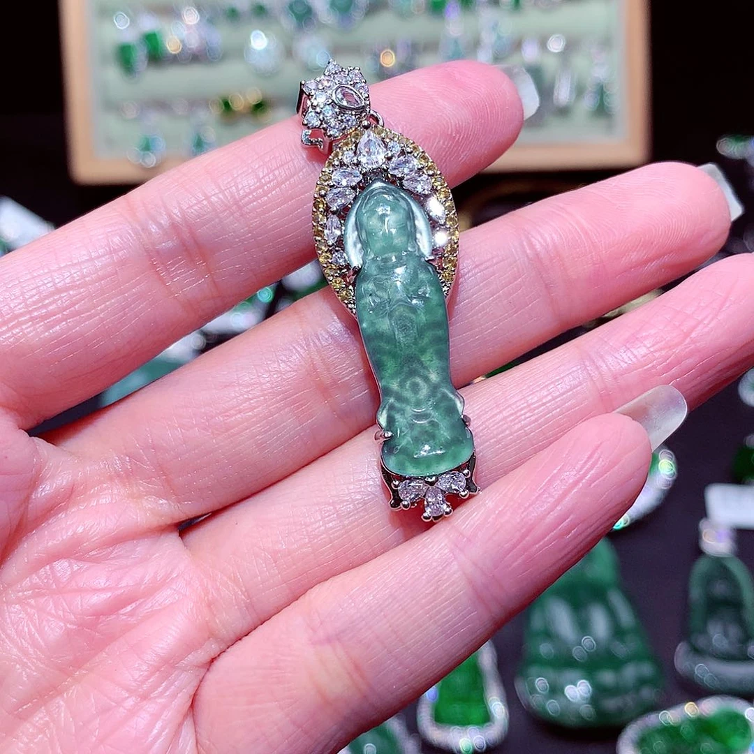 【闪购商品】翡翠吊坠(不含链)未镶嵌